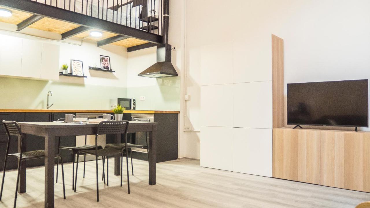 Amplio Apartamento Con Bicicletas Apartment บาเลนเซีย ภายนอก รูปภาพ